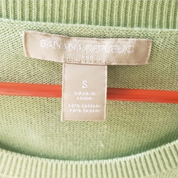Small Mint Green Top Shoulder Button Accents 3/4 Sleeves S Cute Banana Republic - Picture 5 of 5